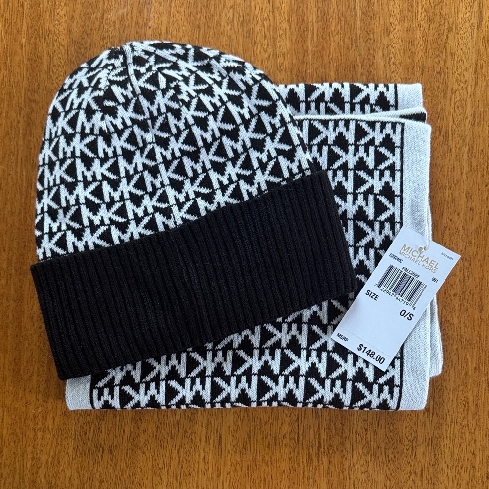 MICHAEL Michael Kors Black and White Monogram Scarf and Beanie Set